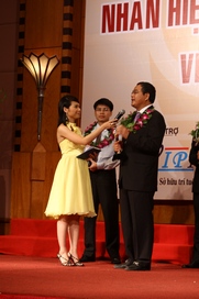 Tổng Công ty CP Vinaconex được trao tặng Danh hiệu “Siêu cúp nhãn hiệu nổi tiếng Việt Nam năm 2009”